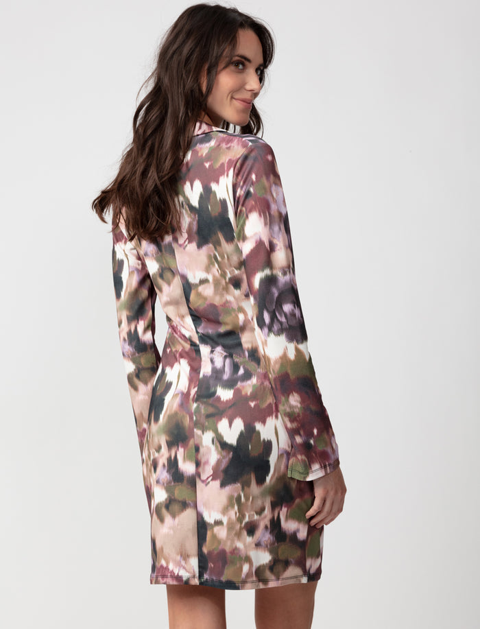 Robe à col cache-coeur et manches longues