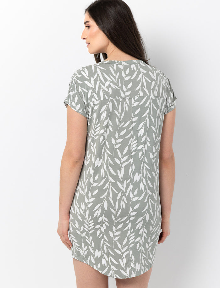 Robe à manches dolman