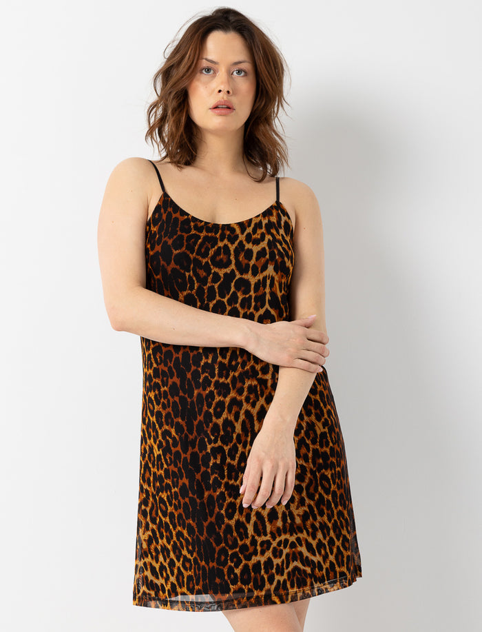 Robe à motif léopard