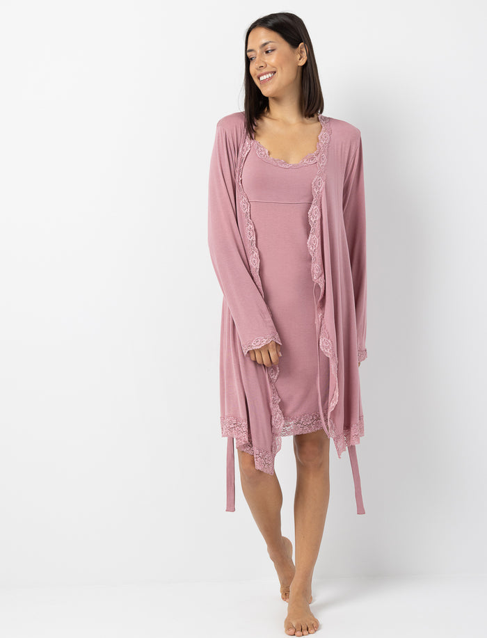 Robe de chambre légère à dentelle