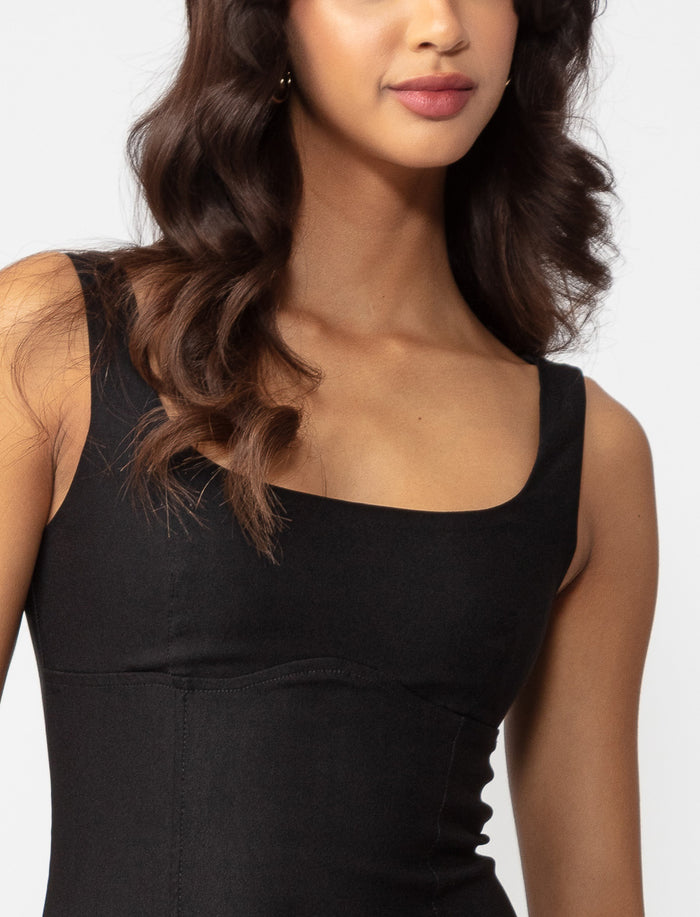Robe longue ajustée