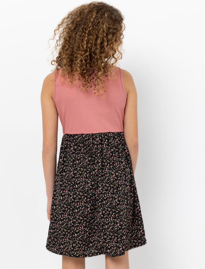 Robe sans manches