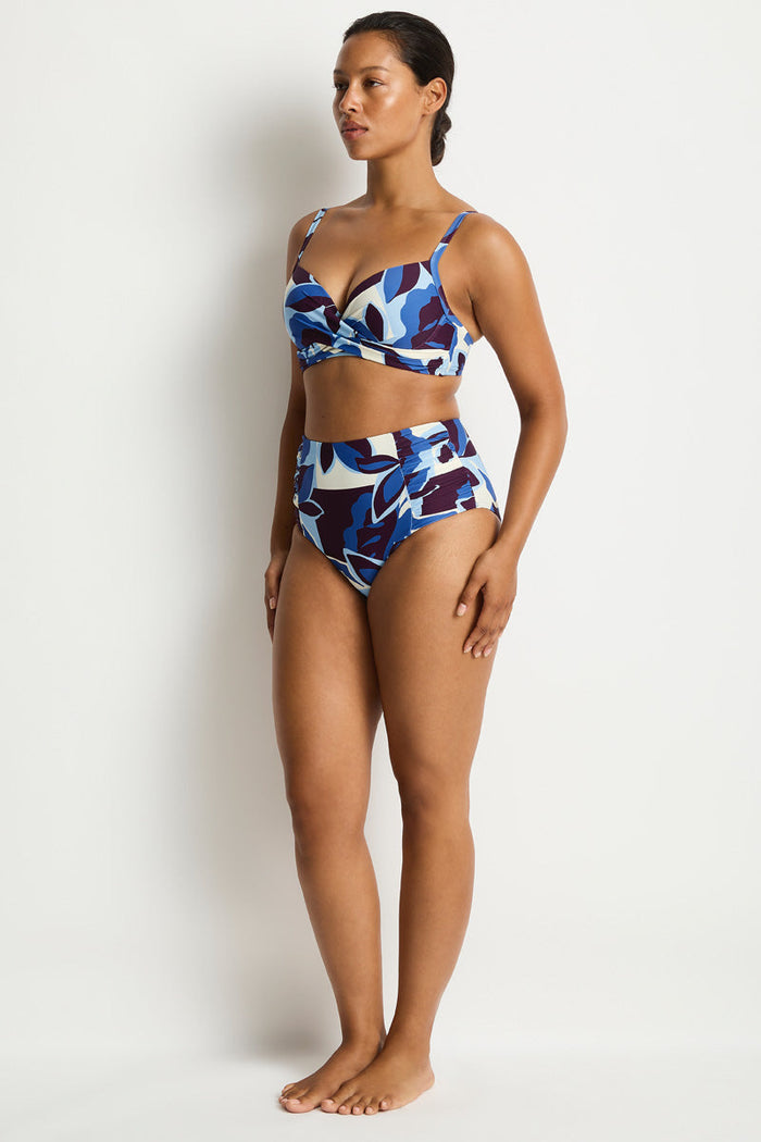 Rumba High Waist Gathered Side Pant