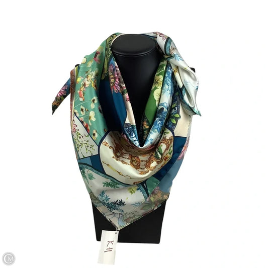 Scarf Winter By Clothes Mentor In Green