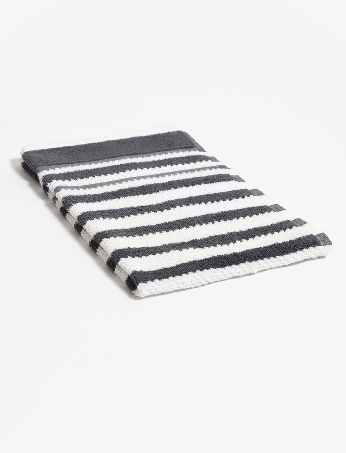 Serviette à main à rayures texturées