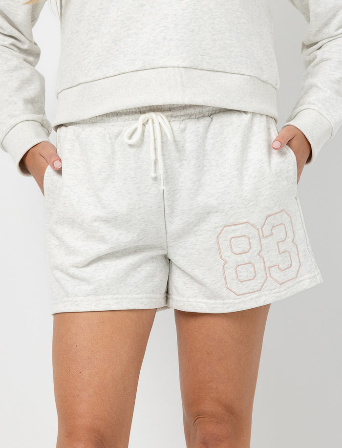 Short à broderie et taille élastique