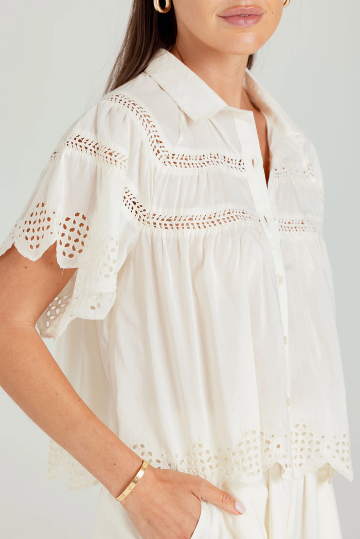 Sundays Bluff Shirt
