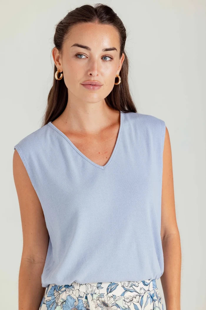 Sundays Karli Tee