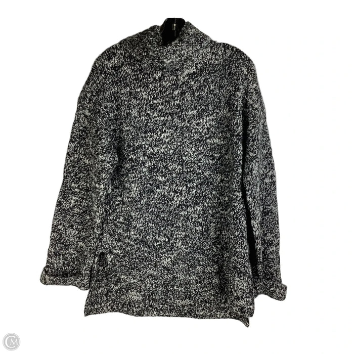 Sweater By Nordstrom In Black & White, Size: M