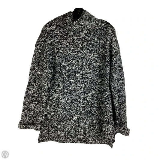 Sweater By Nordstrom In Black & White, Size: M