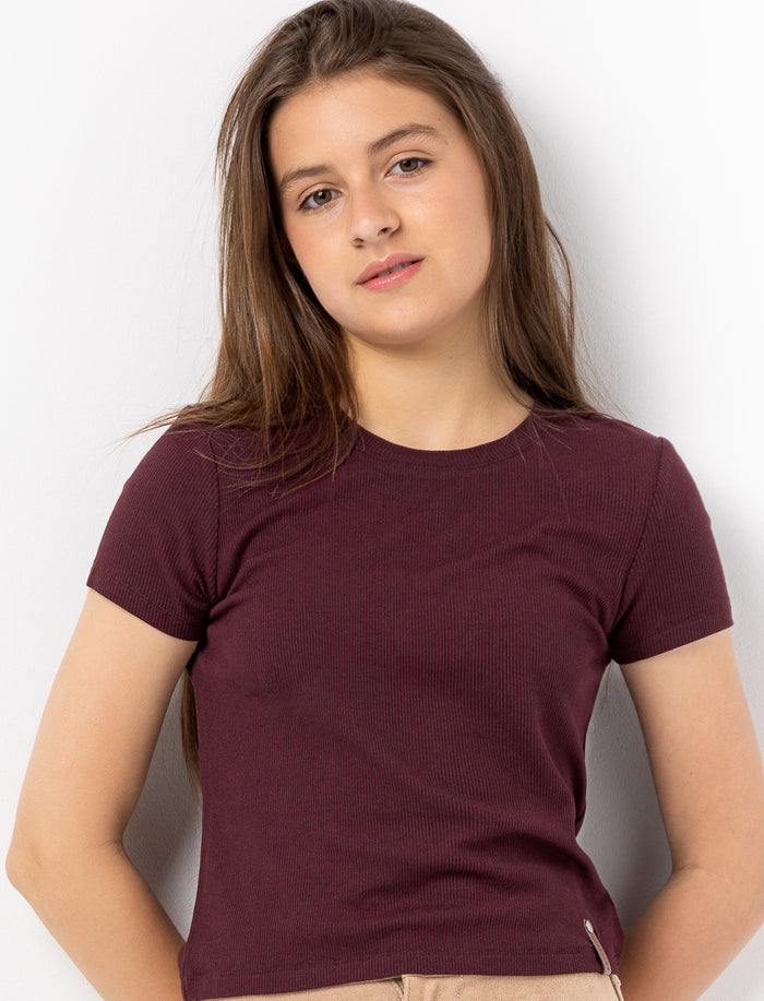 T-shirt semi-ajusté à col rond