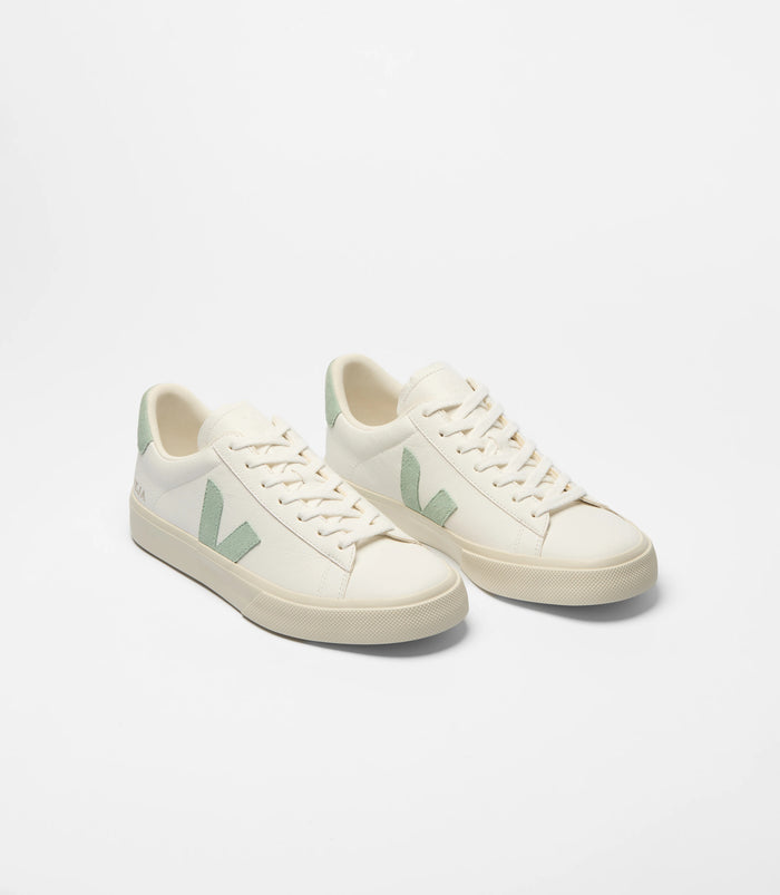 Veja Campo Leather
