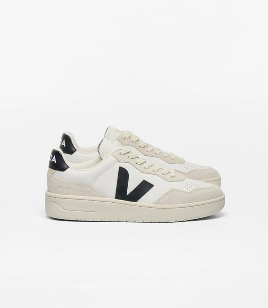 Veja V-90 Leather