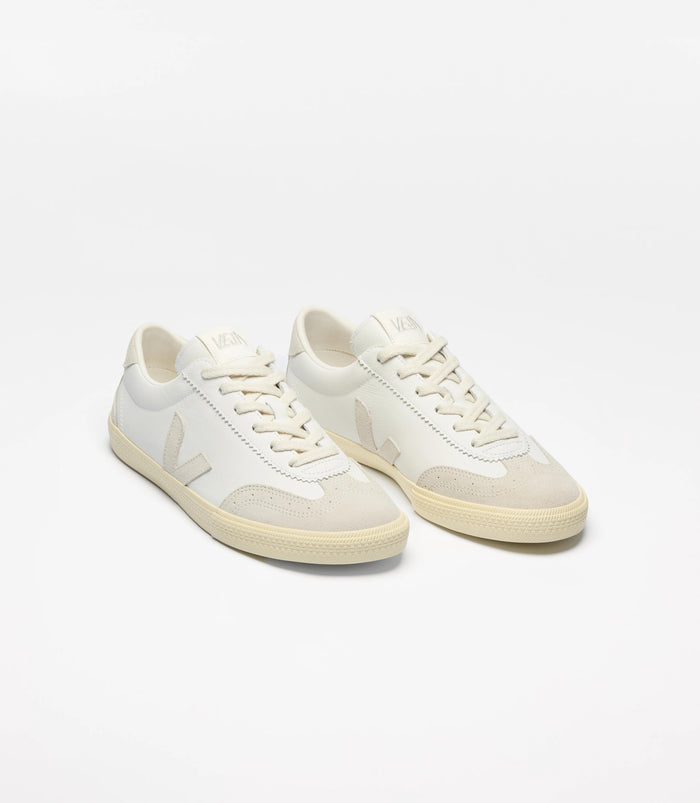 Veja Volley O.T. Leather