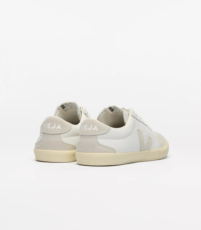 Veja Volley O.T. Leather