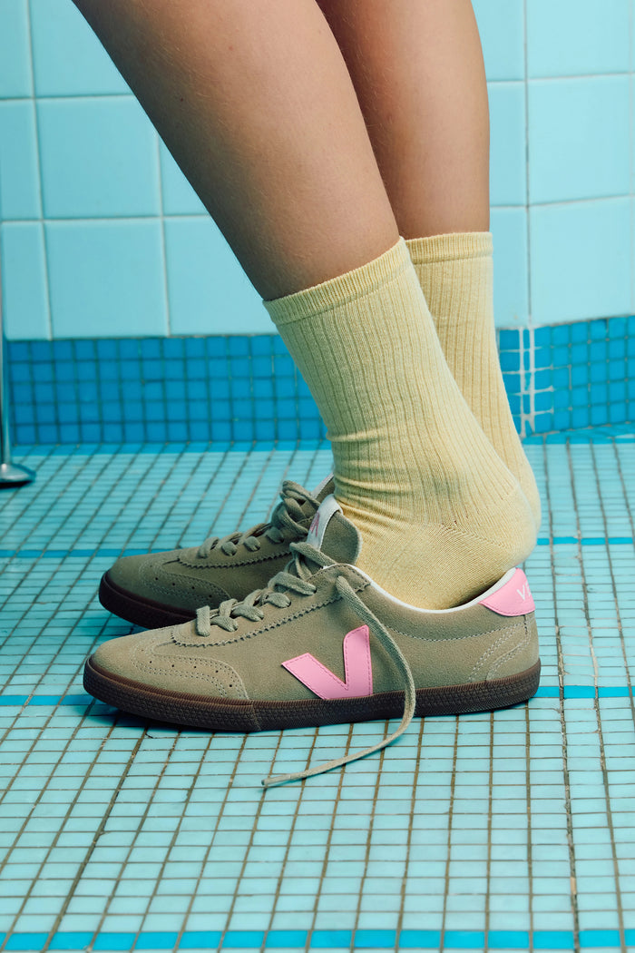 Veja Volley Suede
