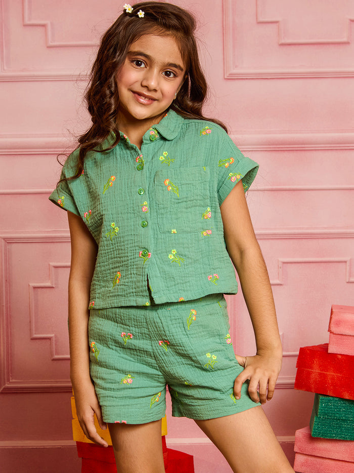 VITAMINS FLORAL EMBROIDERED MATCHING TOP